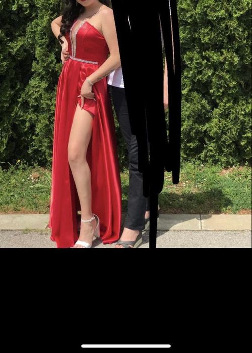 Бална рокля