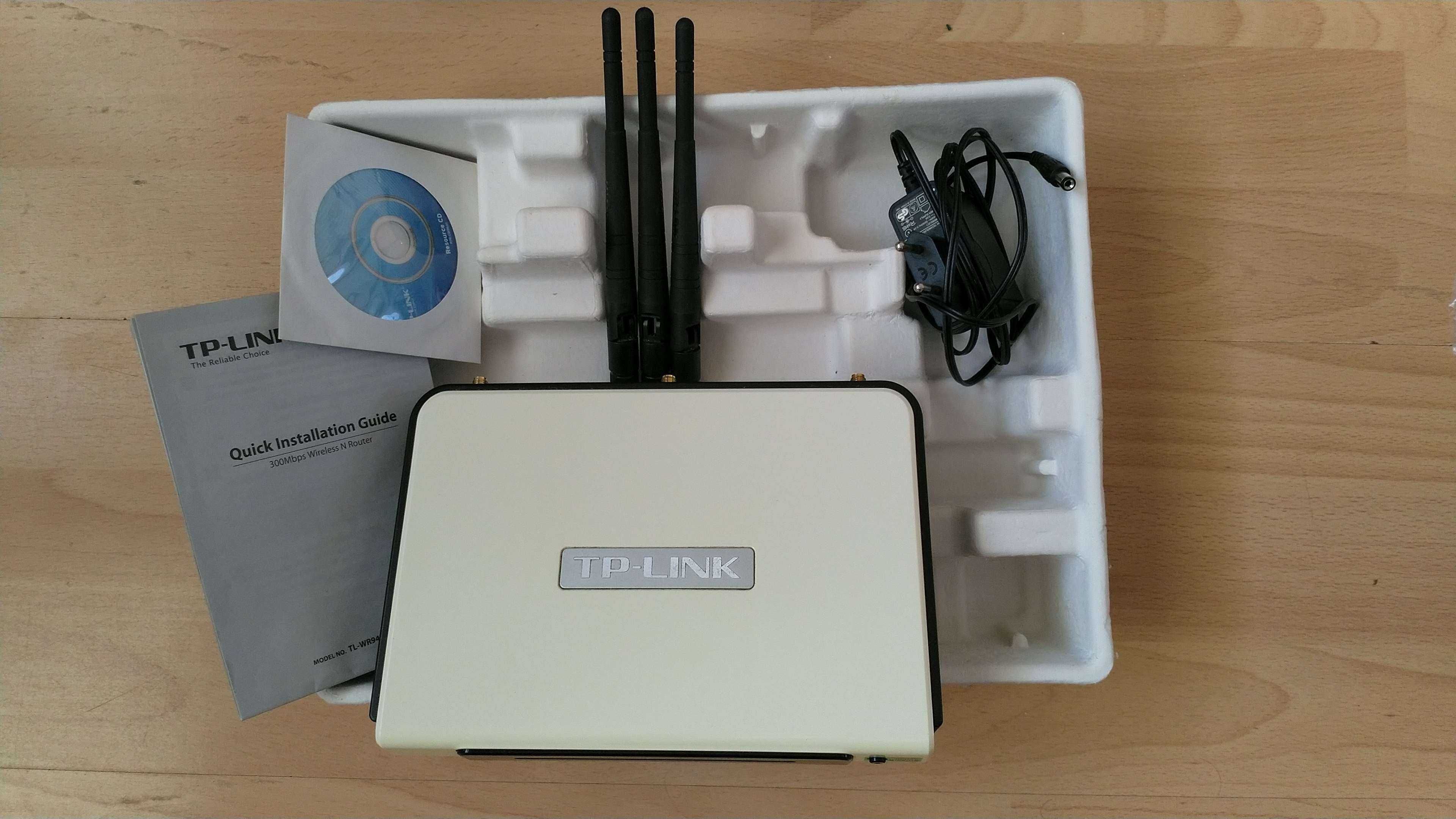 Router Wireless N 300Mbps. Model:TL-WR941ND
+ Switch 5-Port 10/100M.