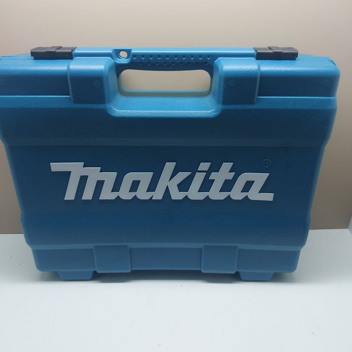 Нов модел акумулаторен пистолет за горещ въздух Makita DHG181ZK
