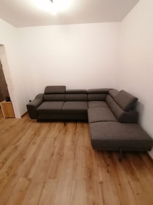 Vând colțar extensibil