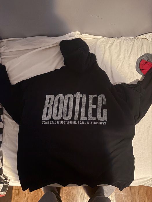 Сличер Luda  носен е 3 пъти (няма избеляло никъде  той е XXL отг на XL