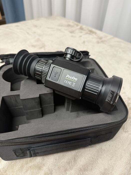 Camera termoviziune vanatoare -PIXFRA c650