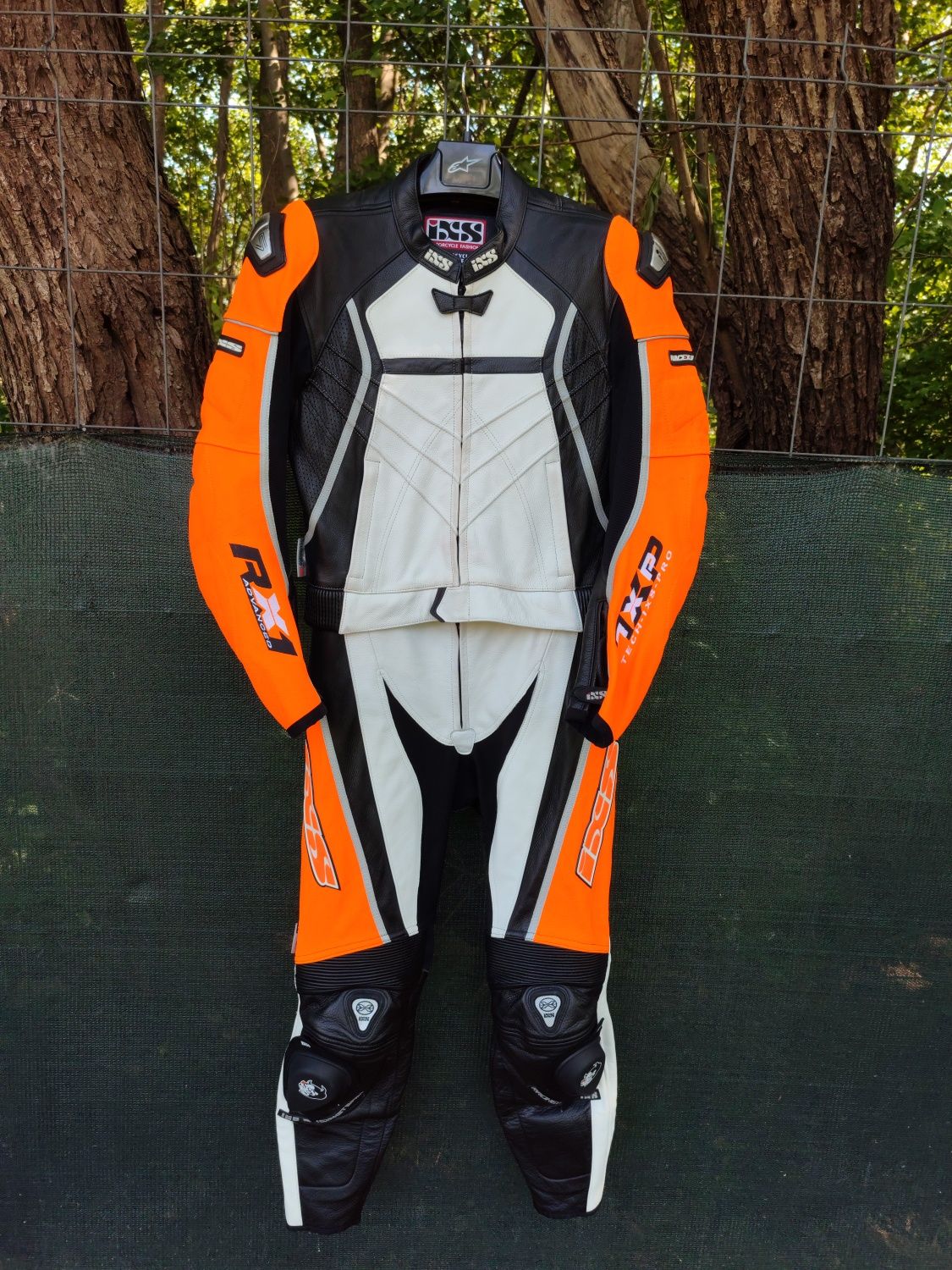 [50/M] IXS RaceX-1,costum moto nu combinezon alpinestars,berik,dainese