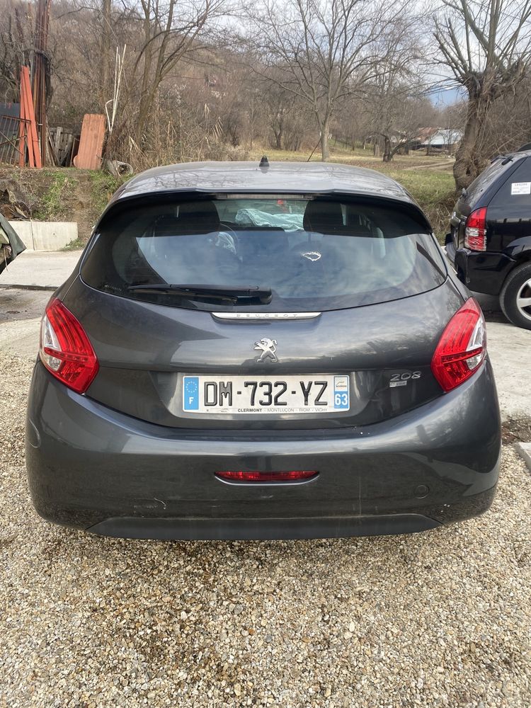 Двигател и скорости за Пежо 208/ Peugeot 208 1.6HDI