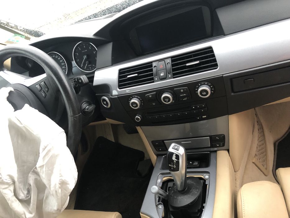 Bmw e60 525xi 218hp НА ЧАСТИ ( бмв е60 525хи 218 коня фейслифт )