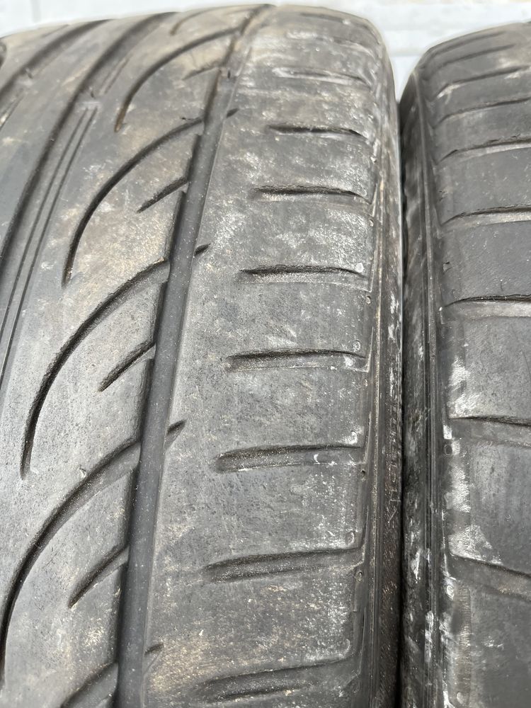 2 бр. летни гуми 245/45/19 Hankook DOT 0920 4 mm