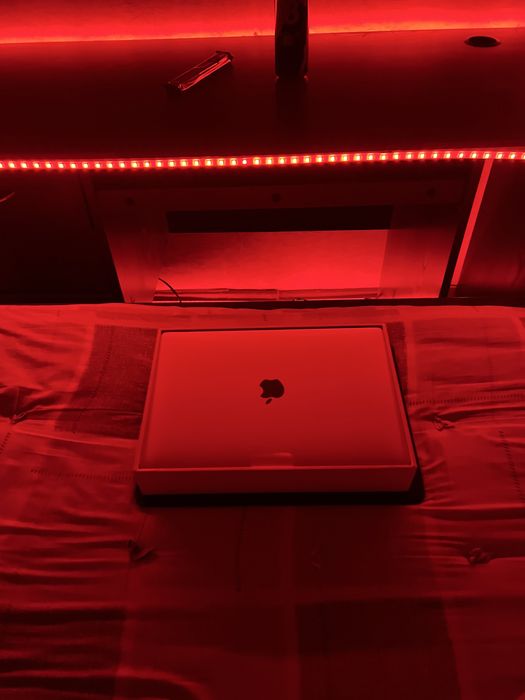 MACBOOK AIR M1 8/256 по горячей цене!