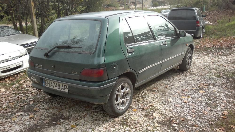 Renault Clio, 1.4i, 75 к.с. 1994, на части