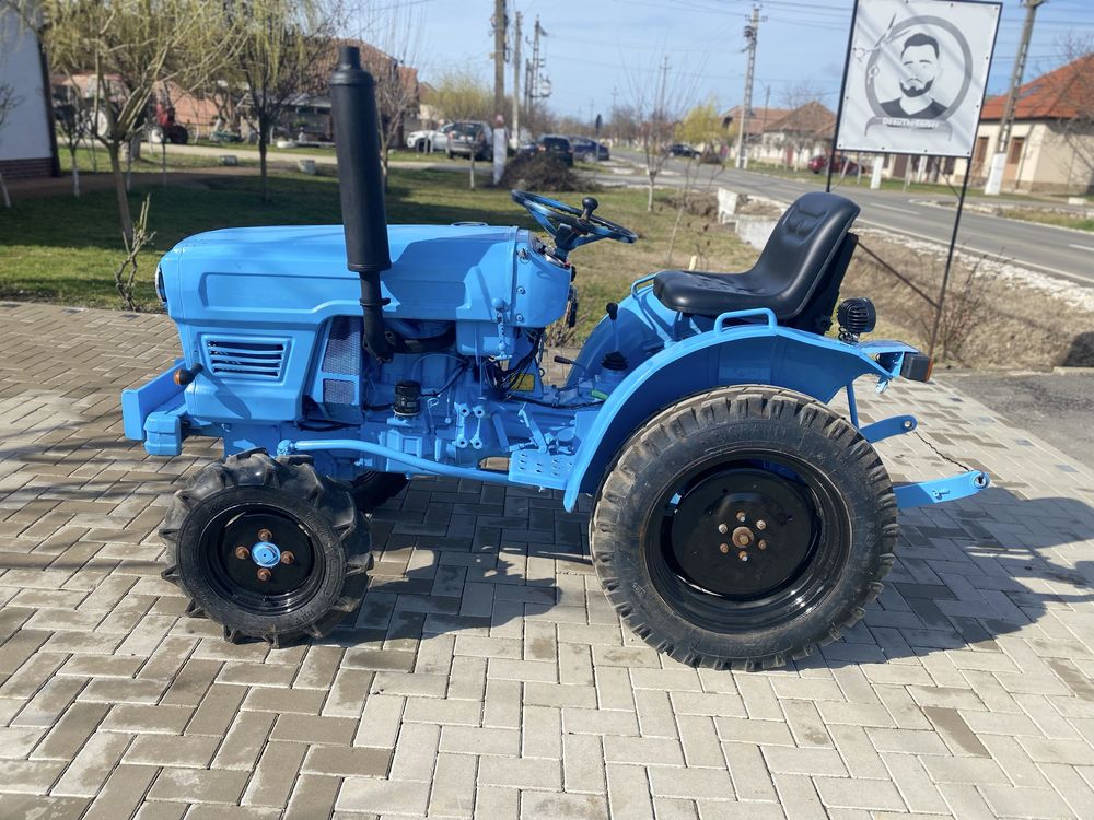 Hinomoto e150d 4x4