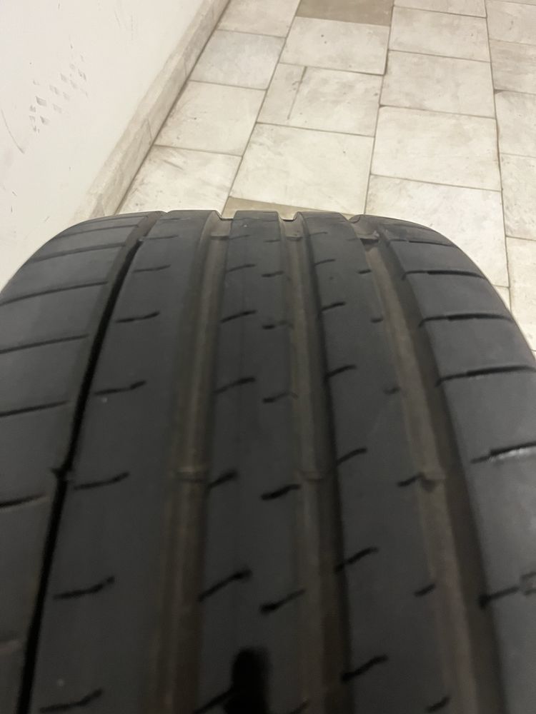 235/40/18 / BRIDGESTONE POTENZA sport / 39/23 / ЛЕТНИ