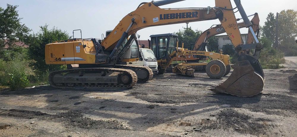 Excavator Liebherr 944