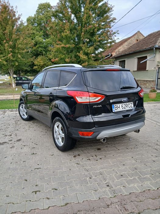 Vând Ford Kuga 2013 4×4