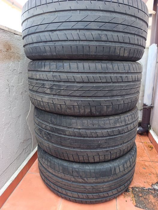 Гуми 255/45/18, 4 броя, 70лв общо
