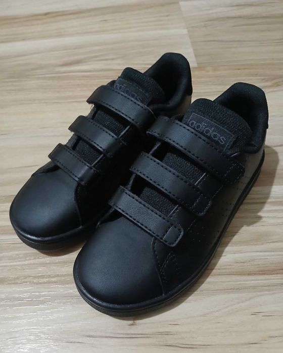 Adidasi Adidas baiat noi,mar 30,