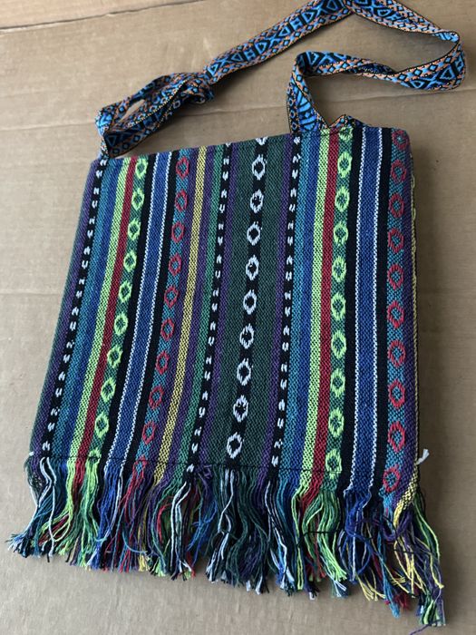 Сувенирна чанта от плат с традиционни български мотиви