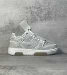 Off white toate marimile