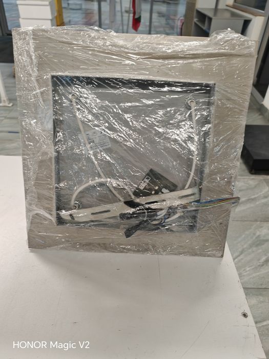 Таванна Лампа 4 топки.