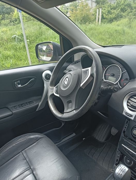 Renault Koleos 4 x 4 150 cp pachet BOSE