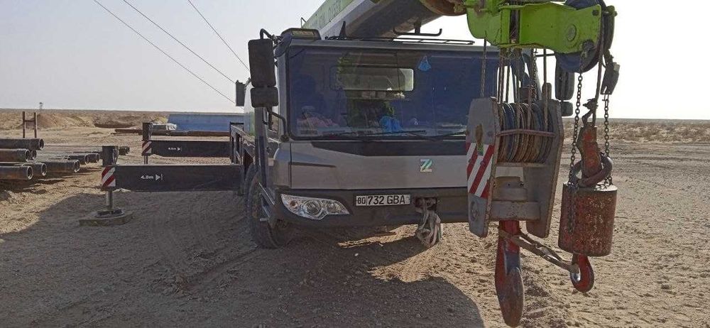 Автокран сотилади  ЗООМЛИОН  55тон.