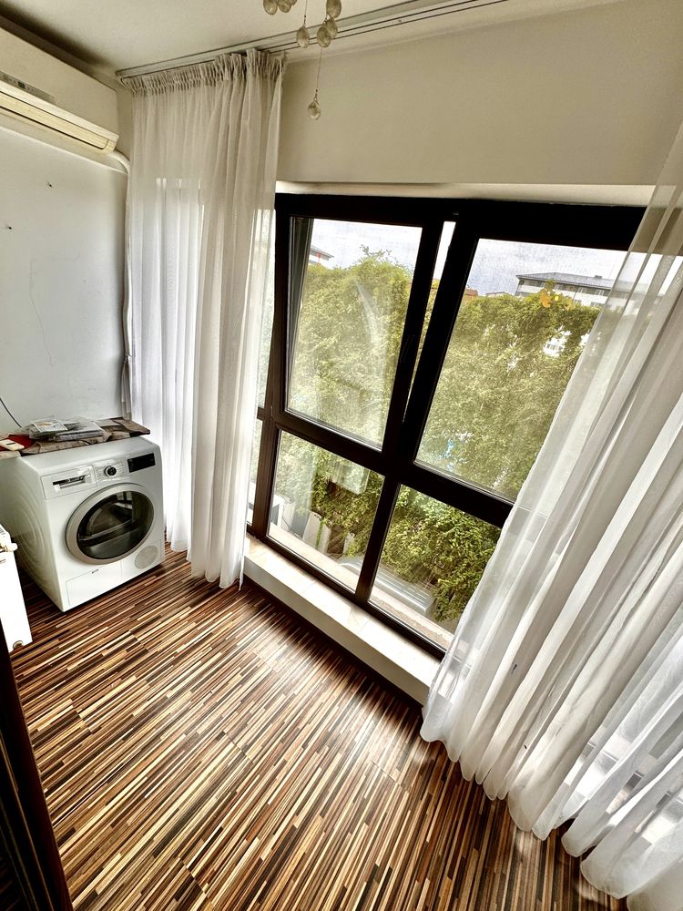 Inchiriez apartament Transparent Residence