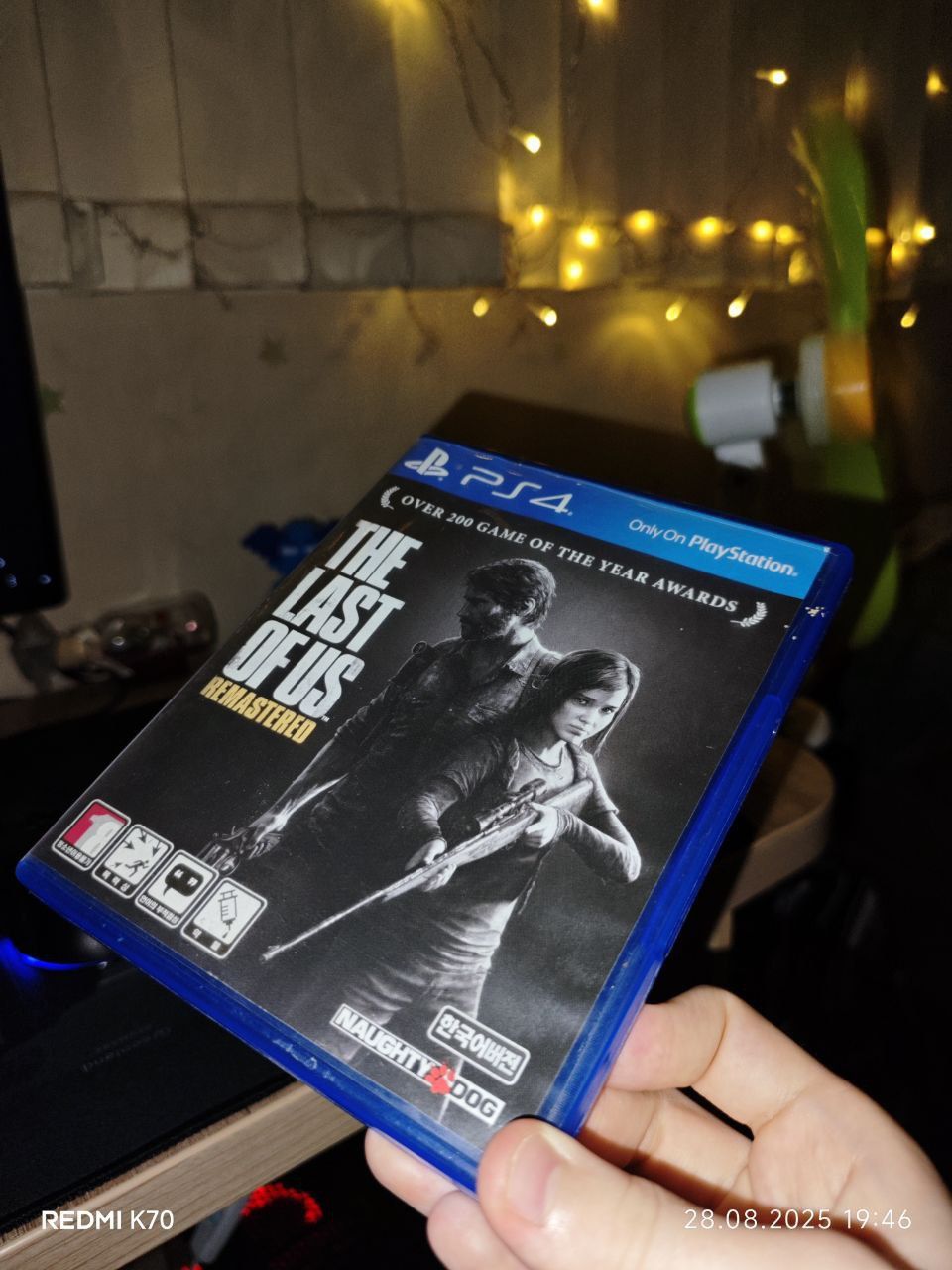 Продам диск с игрой the last of us для PS4 ,без царапин
