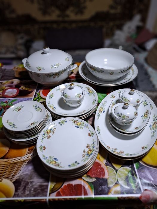 Фарфоровый сервиз JLMENAU (ГДР), винтаж, оригинал