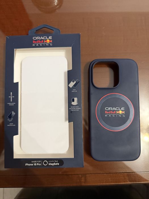 Husa iPhone 16 Pro (Spigen / Red Bull)