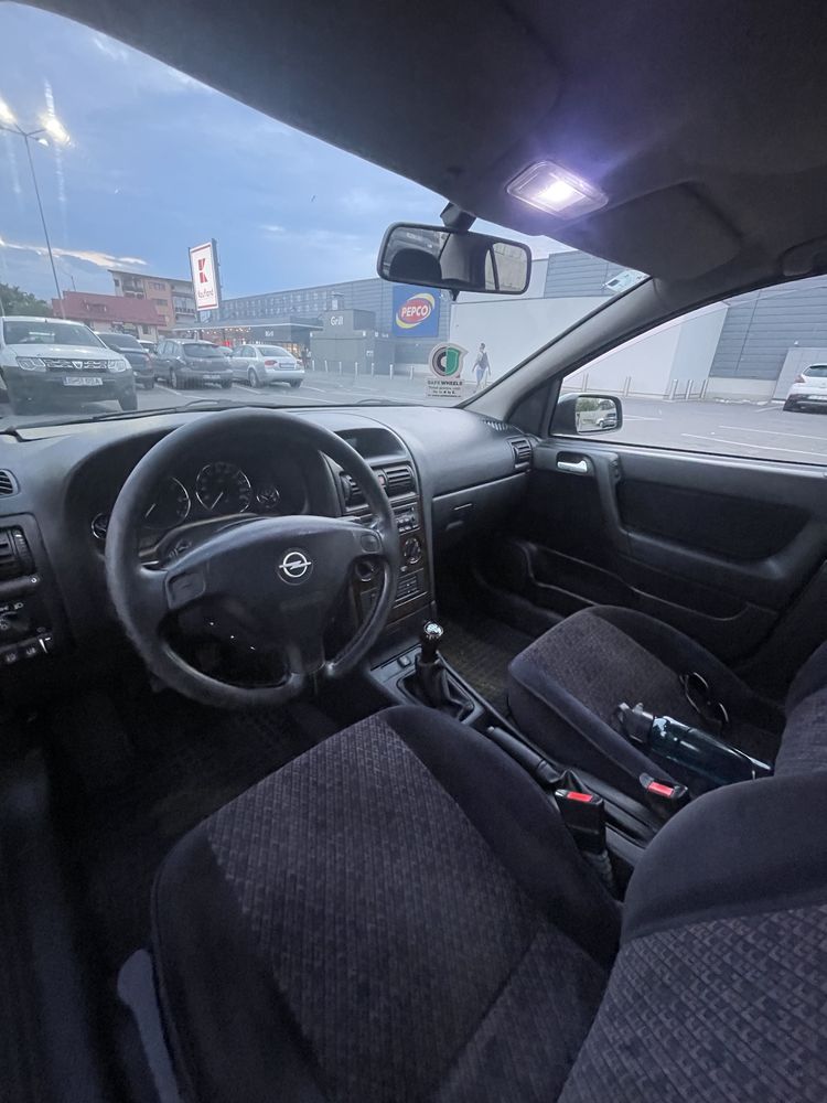 Opel Astra G sedan 1.8 16v, 116 CP