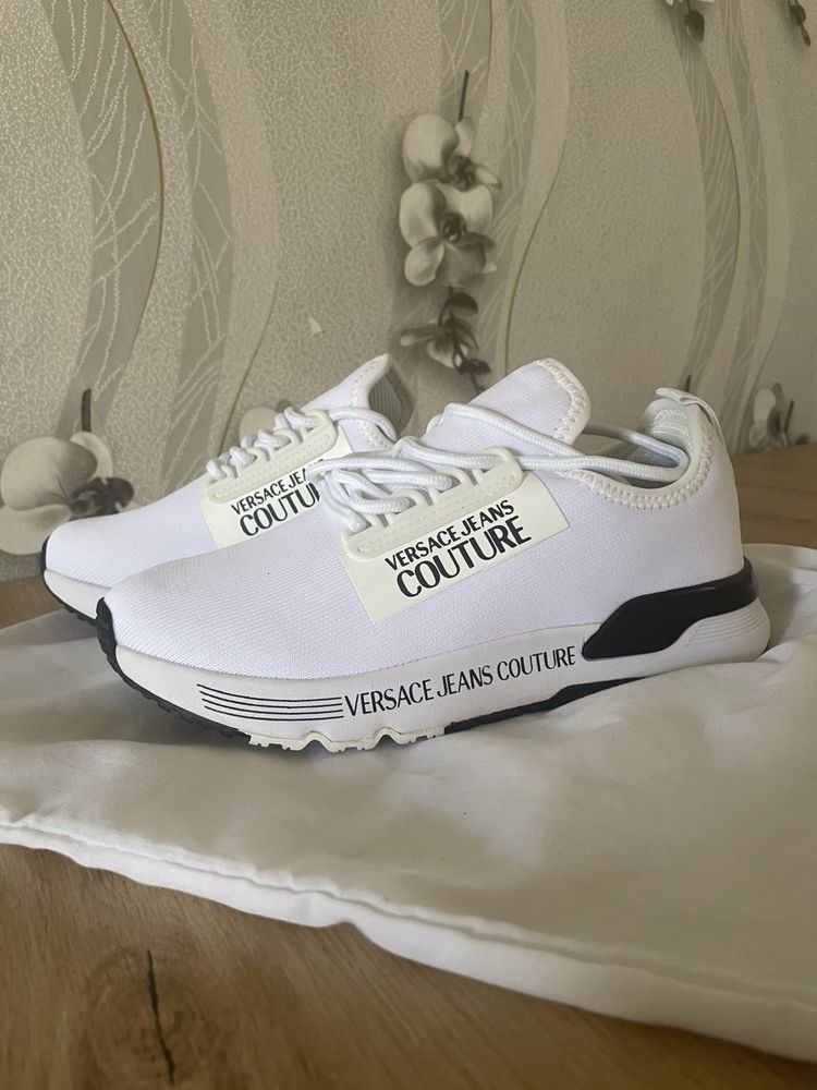 Оригинални обувки Versace