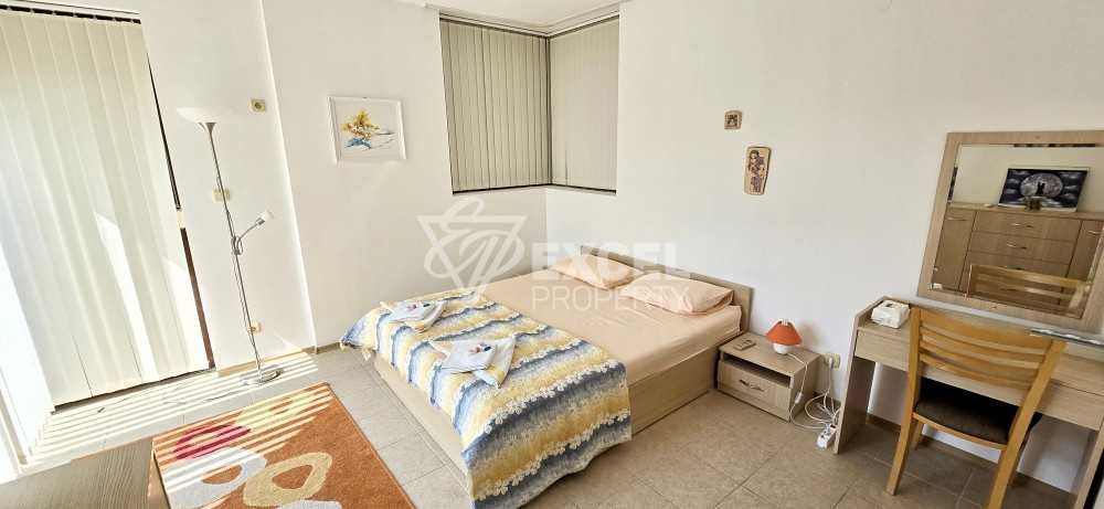 Продава се Къща в к.к. Слънчев бряг - 160 кв.м за 1344 €/кв.м - Снимка #14