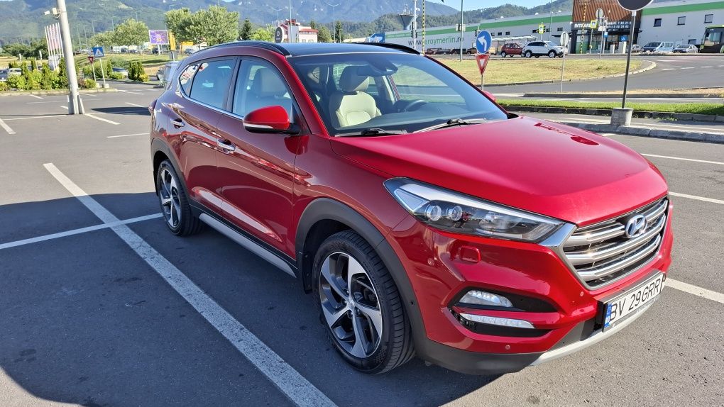 Vand Hyundai Tucson Luxury+, 2018, 1.6 TGDI, 177CP, 4x4, 129.800km