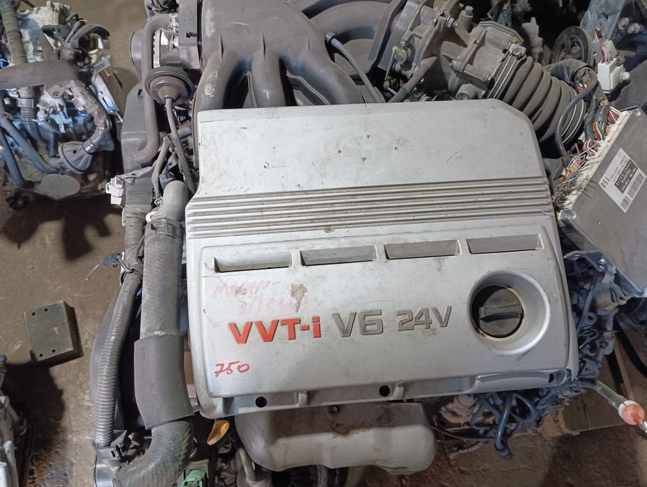 Toyota 3.0 V6 VVT-i 1mz-fe