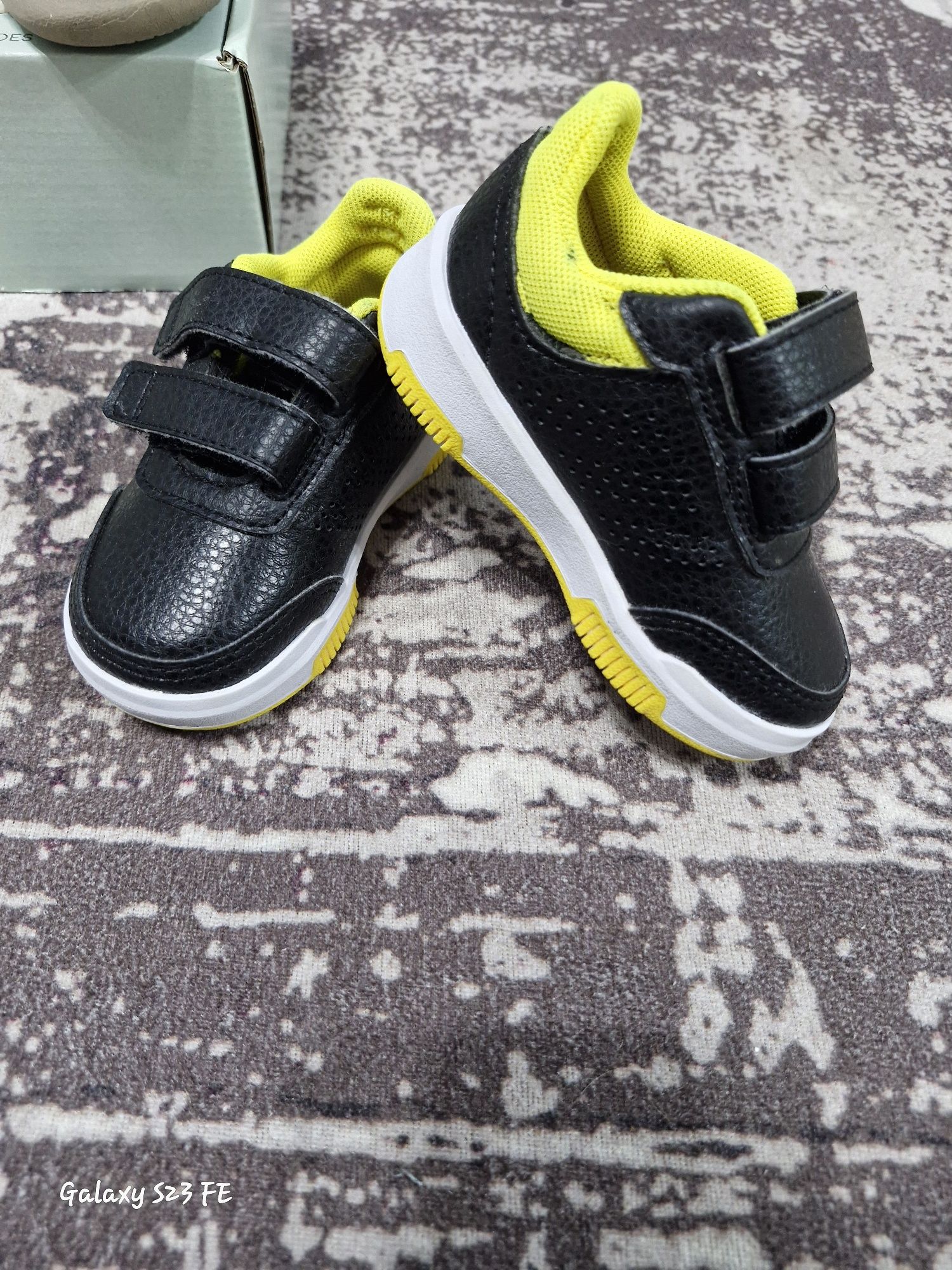 Оргинални детски обувки Adidas