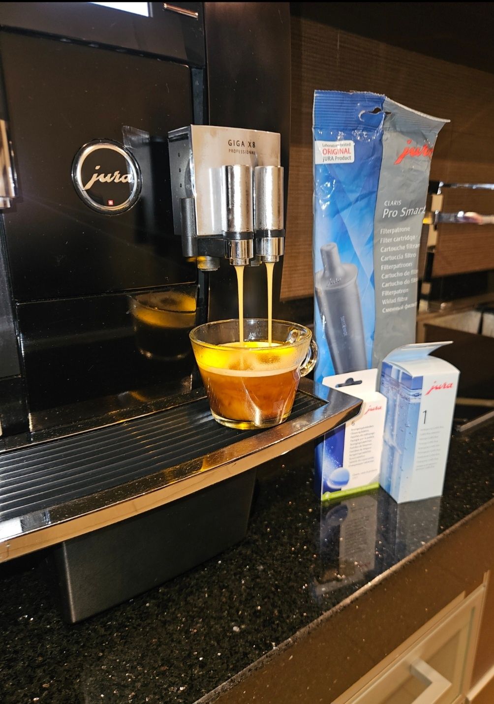Jura giga x8c Espressor profesional pentru afacerea ta