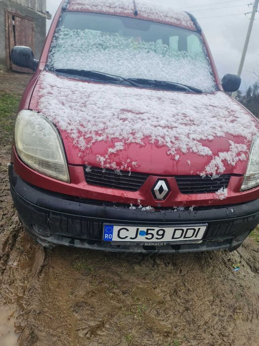 Dezmembrez Renault Kango