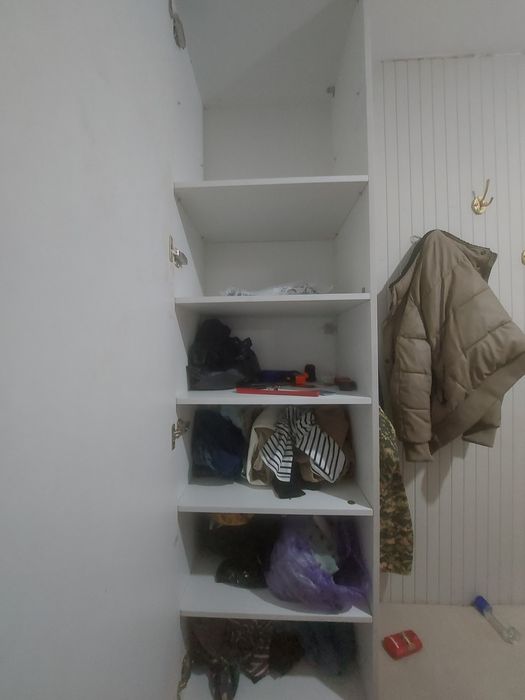 Продам шкаф 1530×2500 второй 560×2500 ещё с щитом