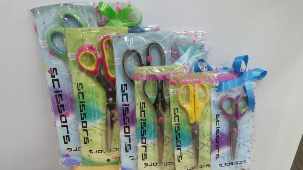 Ножницы разные качественные