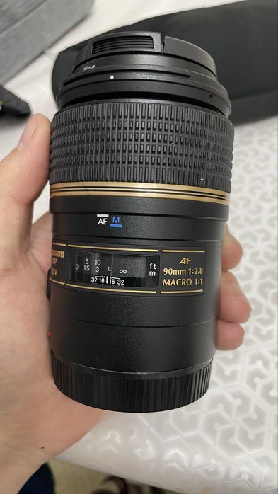 Тамрон макрообьектив 90 мм