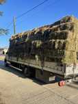 Baloti lucerna ofer transport