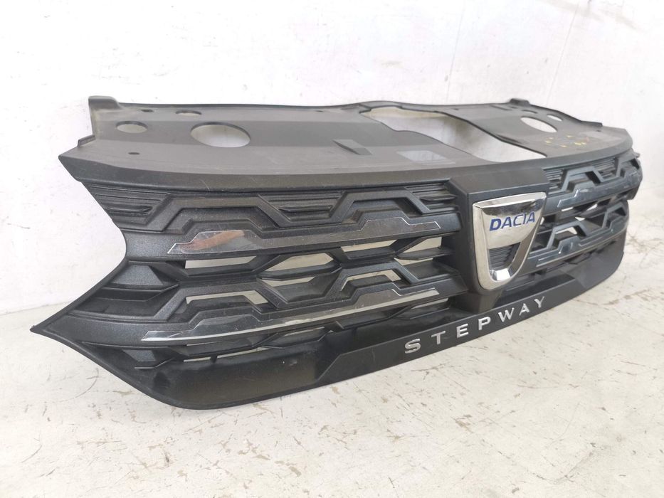 Радиаторна решетка Дачия Сандеро 3 / Dacia Sandero 3 [ - ] Оригинална