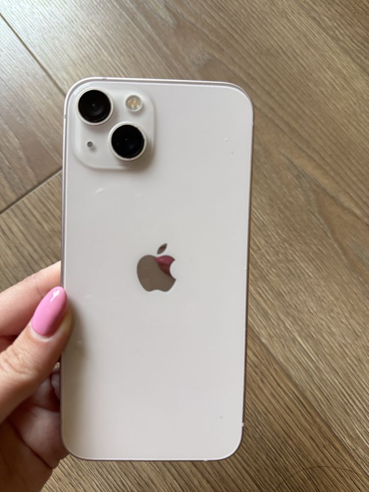 Iphone 13 - розов