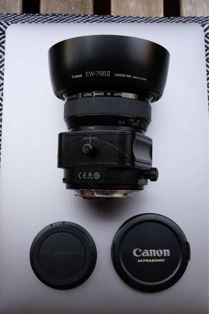 Canon TS-E 45mm f/2.8 Tilt-Shift Lens