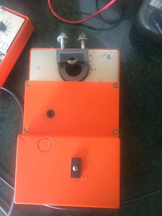 Acuator și range controler