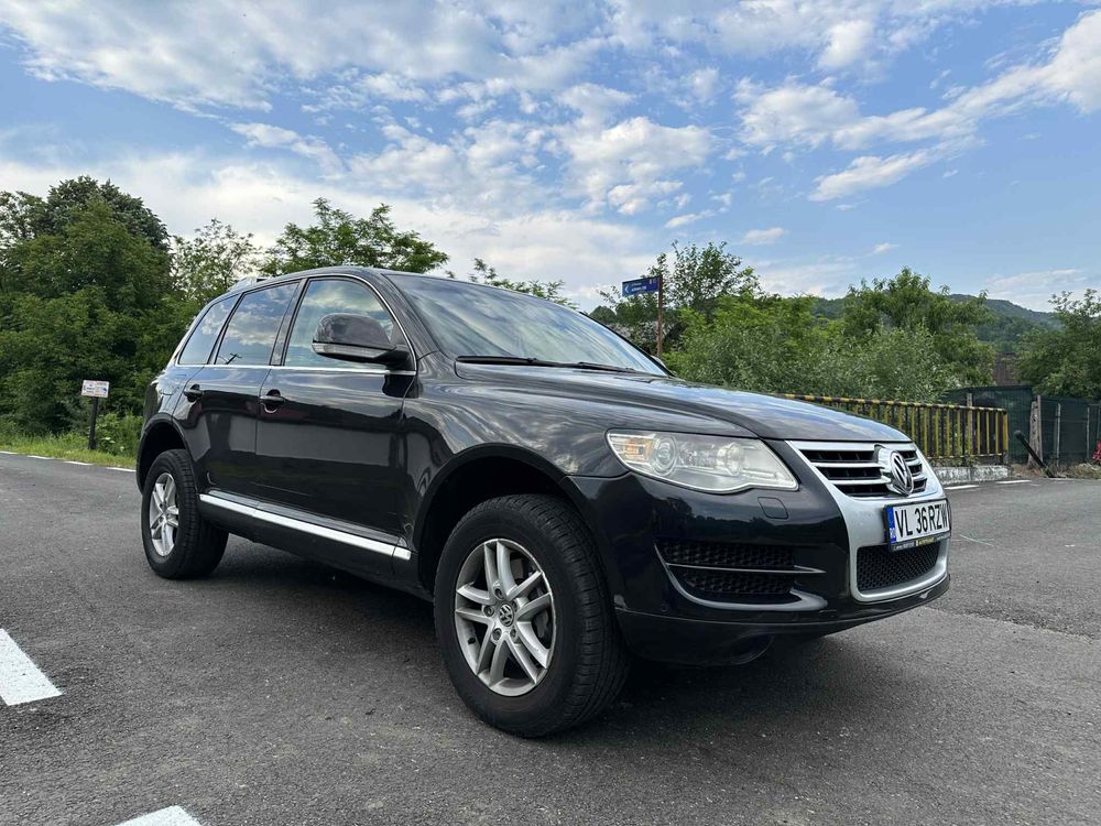 Volkswagen Touareg V6 TDI-2008-3.0 Diesel-239 CP-4x4 Automata