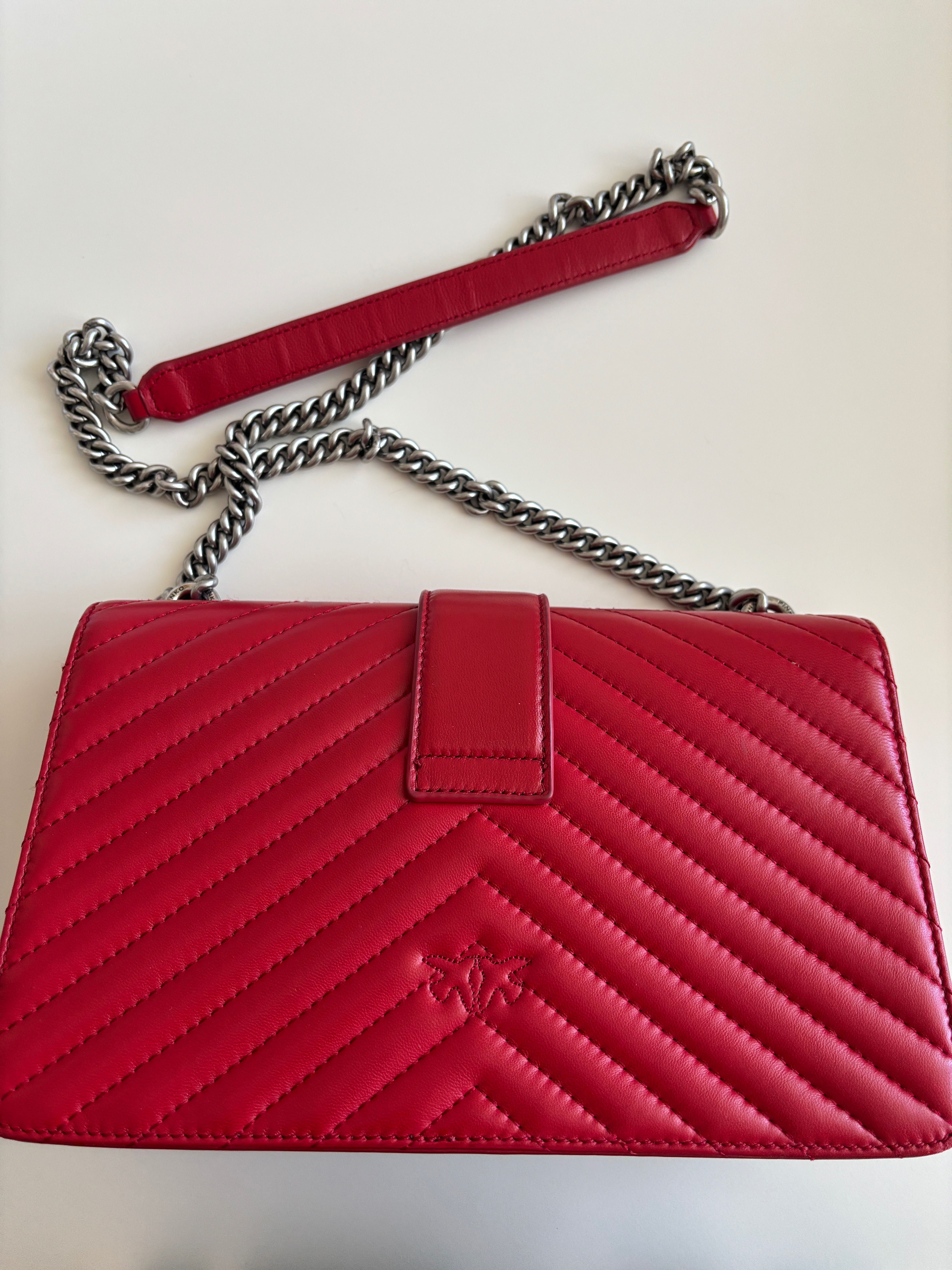 Червена чанта Pinko