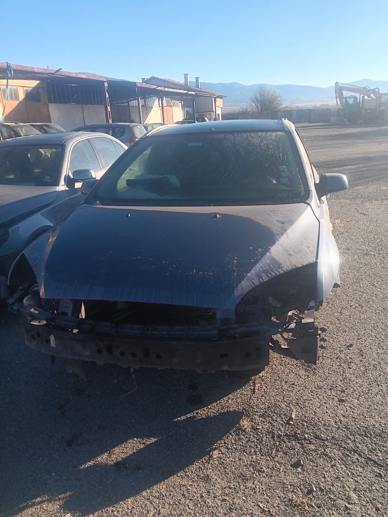 Ford Fokus-1,8 TDCI на части