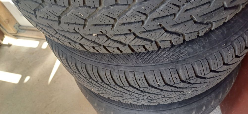 Roată  completă cu cauciuc  185 /65 ×15