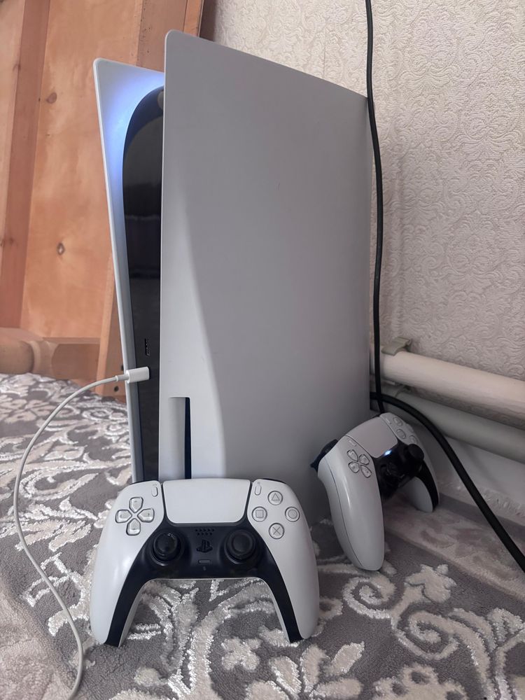 PlayStation пяти продаются