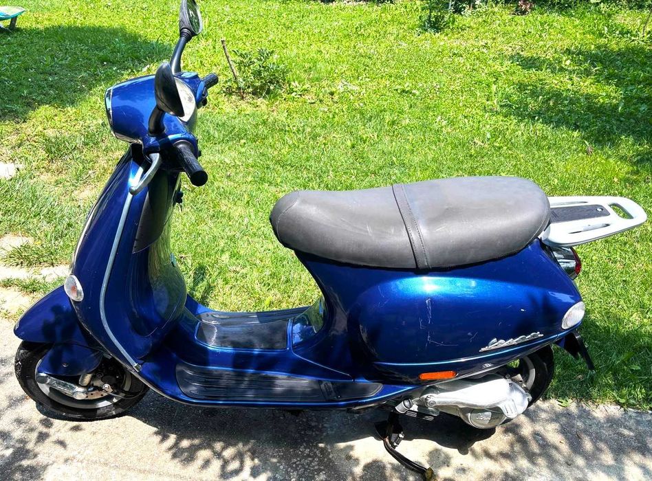 Piaggio Vespa ET4 125 -categoria B, din anul 2002