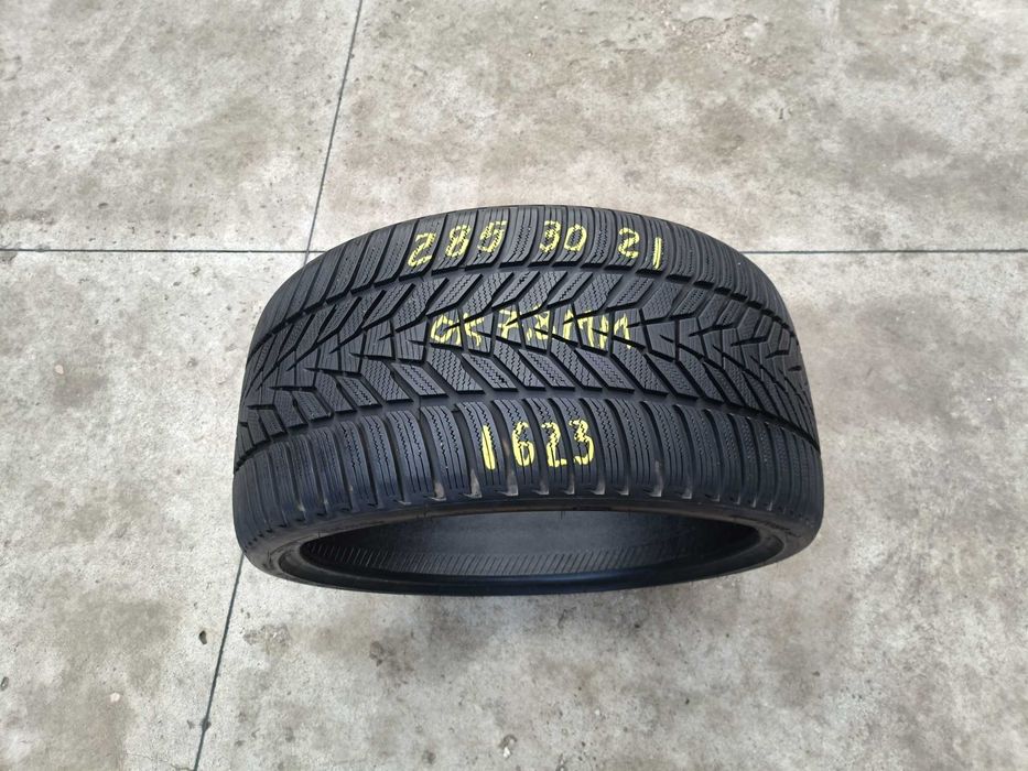O anvelopa iarna 285 30 21 hankook winter Icept evo3 cu 7,8 mm 1623